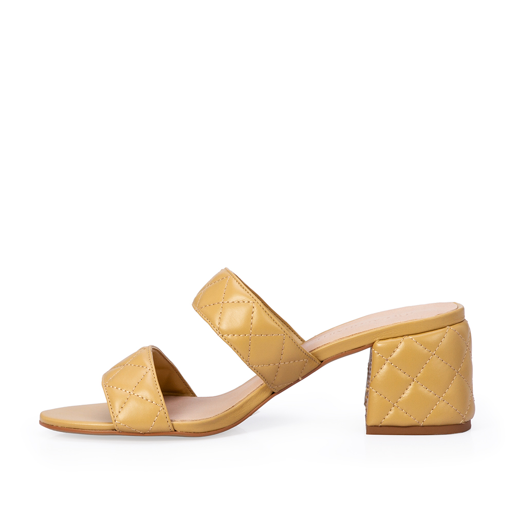 MULE BEGE SAVANA DE COURO MATELASS&Ecirc; image number 2