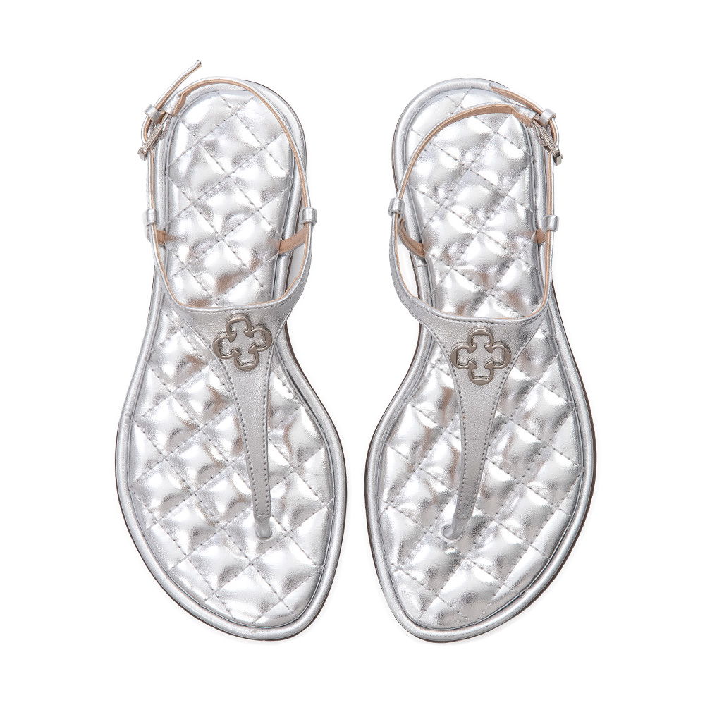 SAND&Aacute;LIA RASTEIRA PRATEADA METALIZADA MATELASS&Ecirc; image number 4