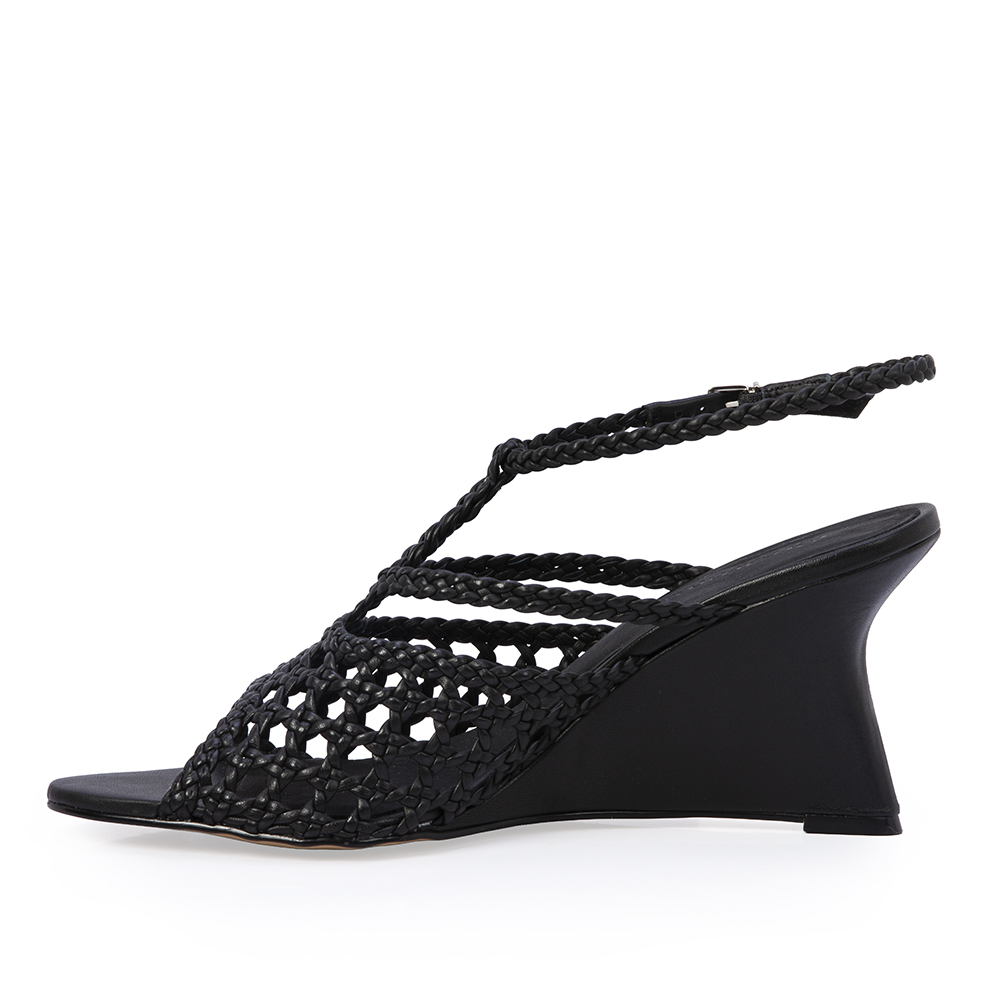 SAND&Aacute;LIA ANABELA COURO PRETA image number 2