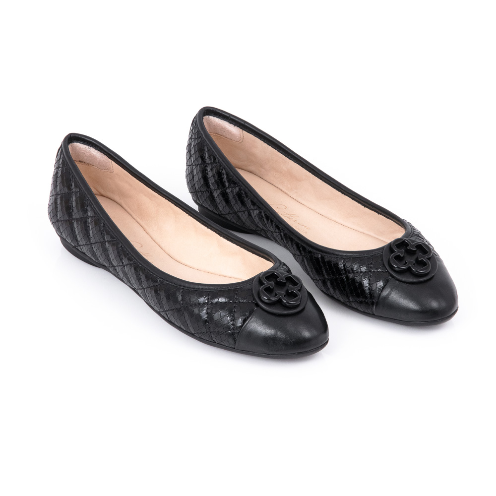 SAPATILHA CATHERINE MODERNITÁ PRETO DE COURO MATELASSÊ image number 1