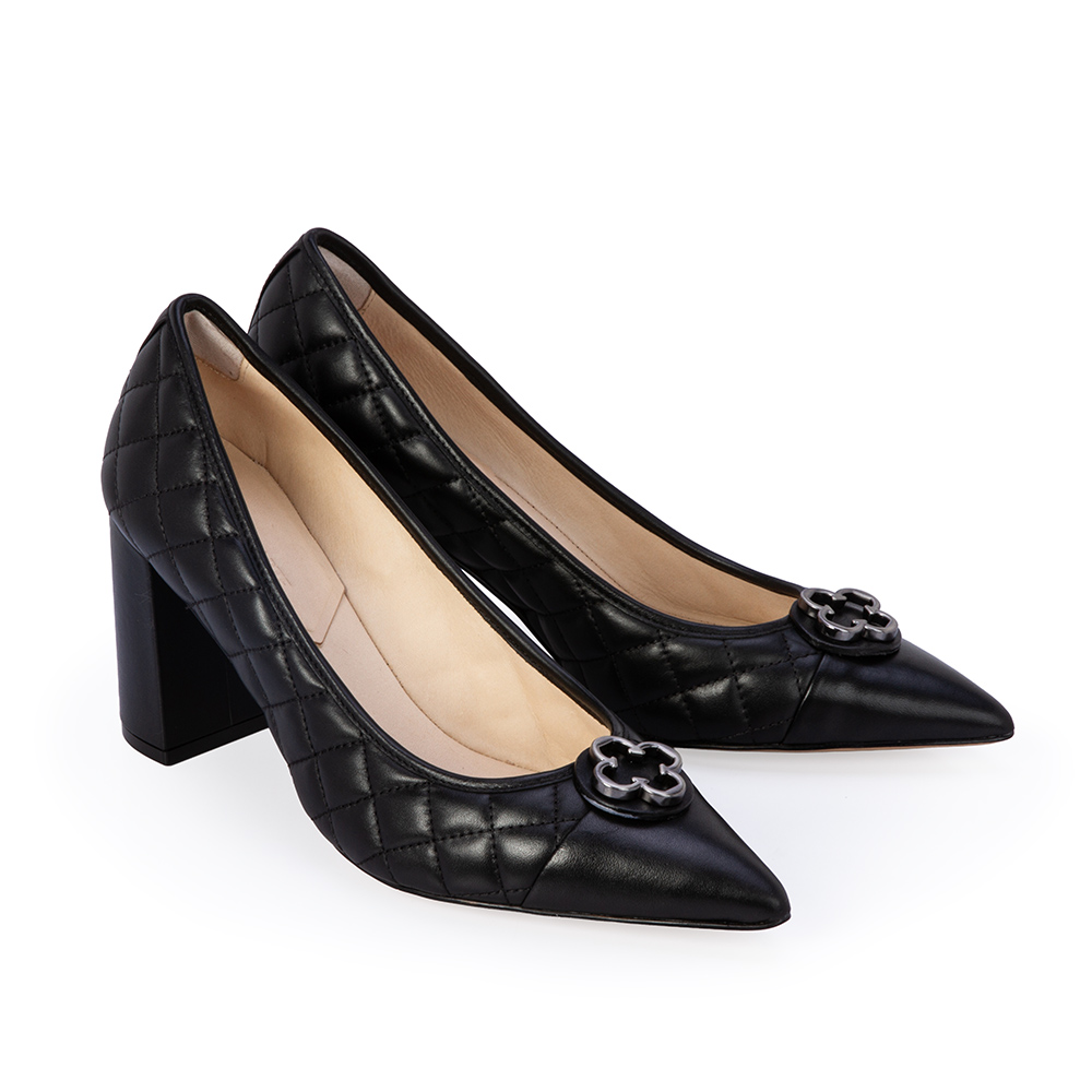 SCARPIN SALTO BLOCO PRETO DE COURO MATELASS&Ecirc; image number 1