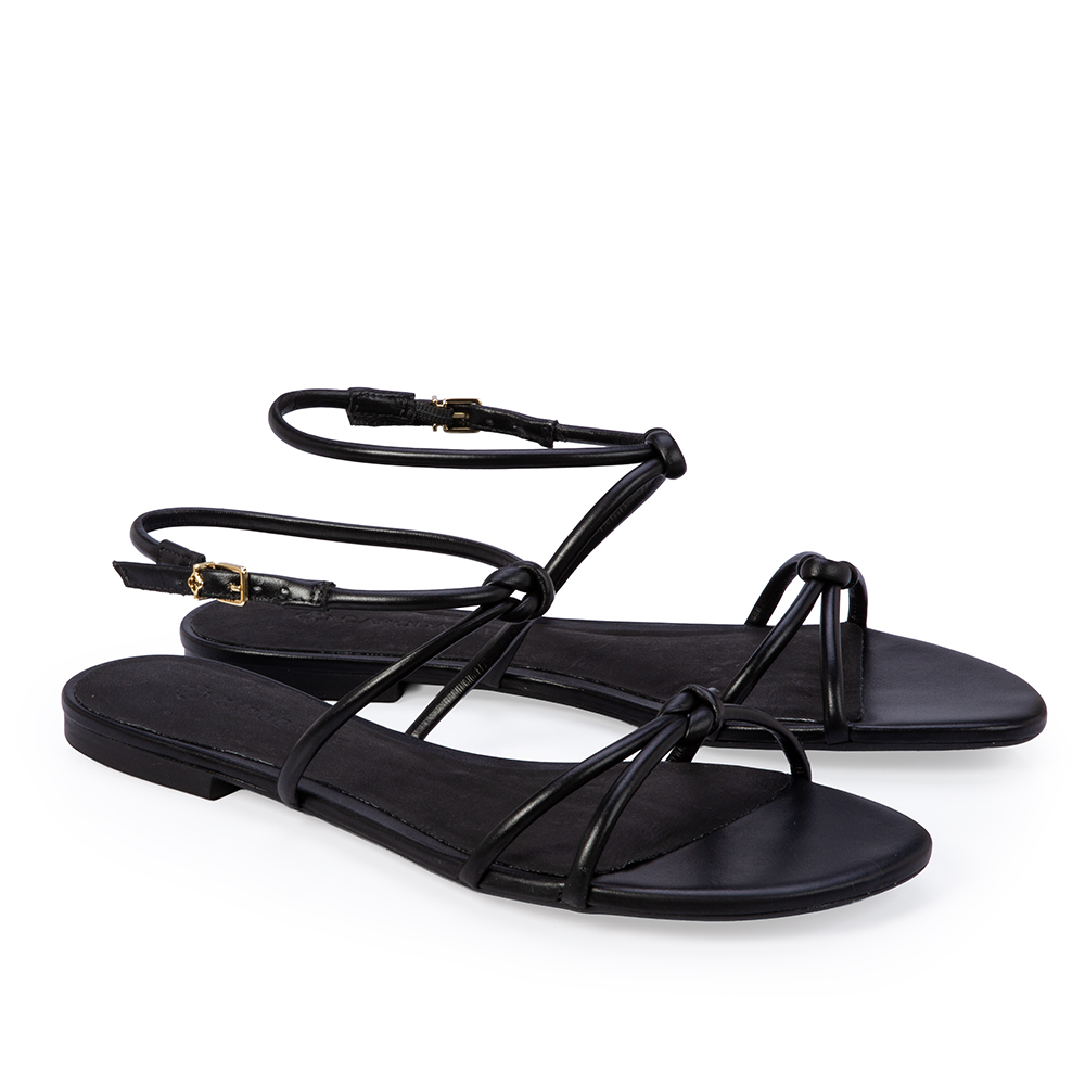 SAND&Aacute;LIA RASTEIRA DE COURO PRETA image number 1