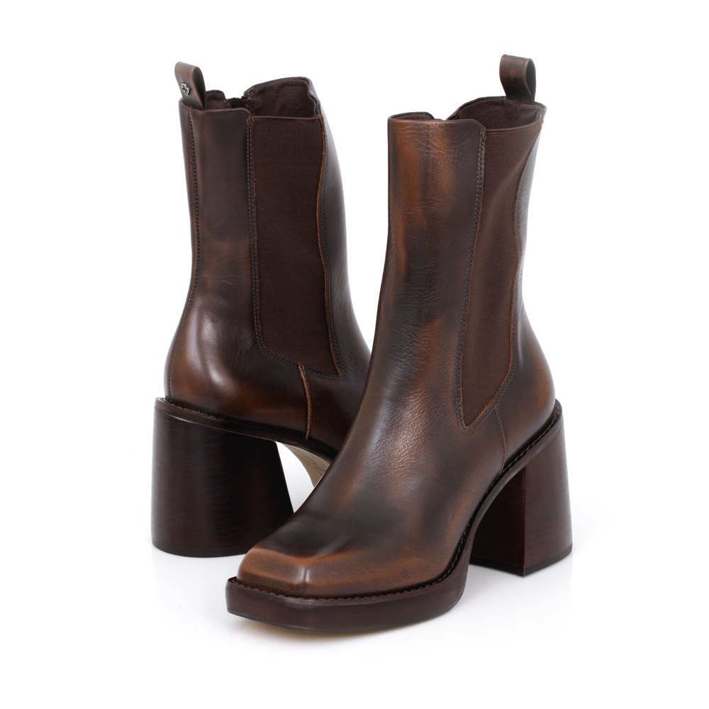 BOTA SALTO ALTO BLOCO MARROM DE COURO image number 3