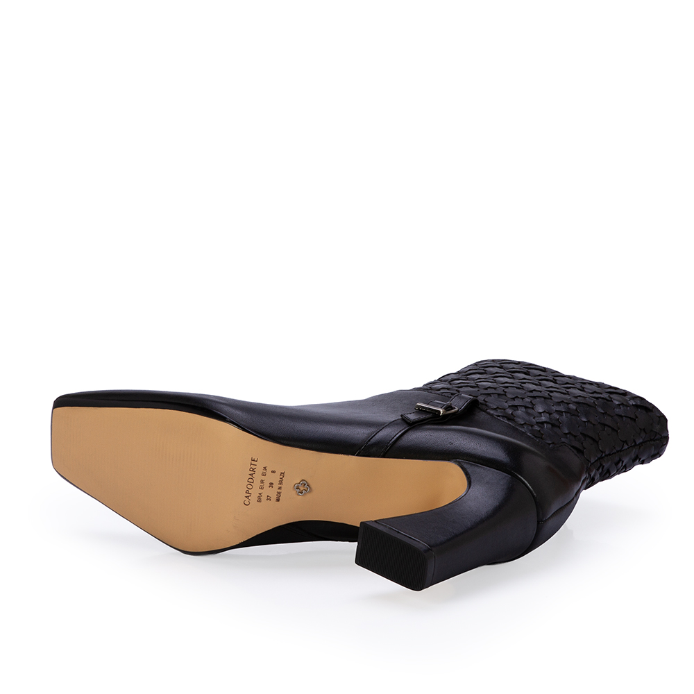 BOTA CANO CURTO PRETA COURO DETALHE TRESS&Ecirc; image number 3