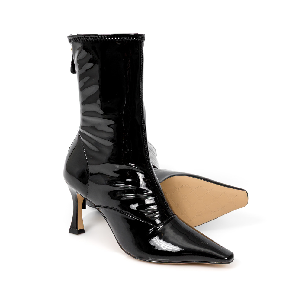 BOTA CANO M&Eacute;DIO PRETA STRETCH VERNIZ image number 4