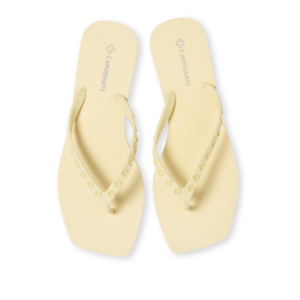 CHINELO DE DEDO BICO QUADRADO CREME BRULLE TIRAS MONOGRAMA image number 4