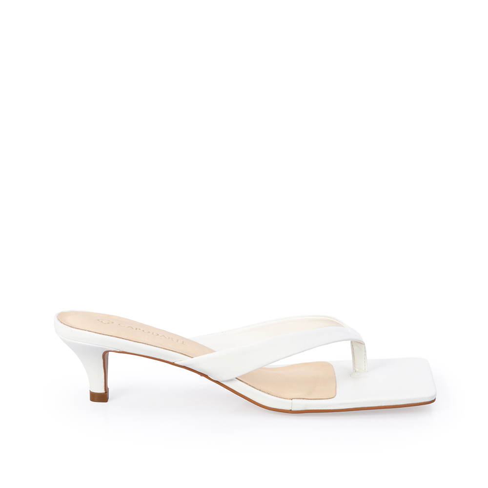 MULE BICO QUADRADO BRANCA DE COURO image number 0