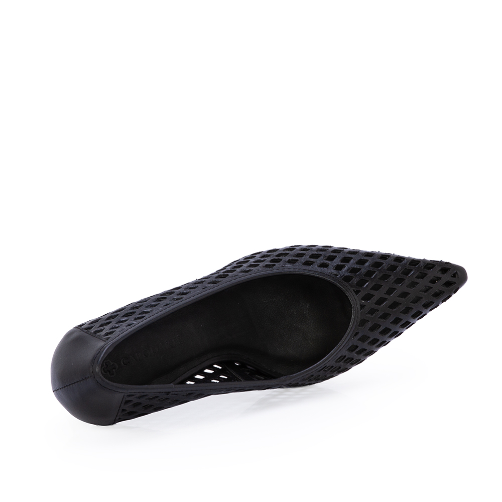 SCARPIN SALTO M&Eacute;DIO PRETO DE COURO VAZADO image number 4