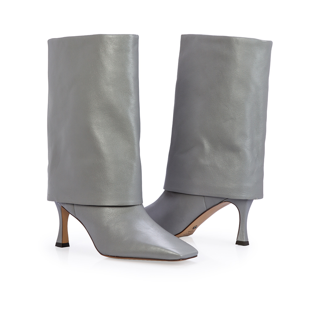 BOTA CANO M&Eacute;DIO CINZA CARBONO DE COURO image number 4