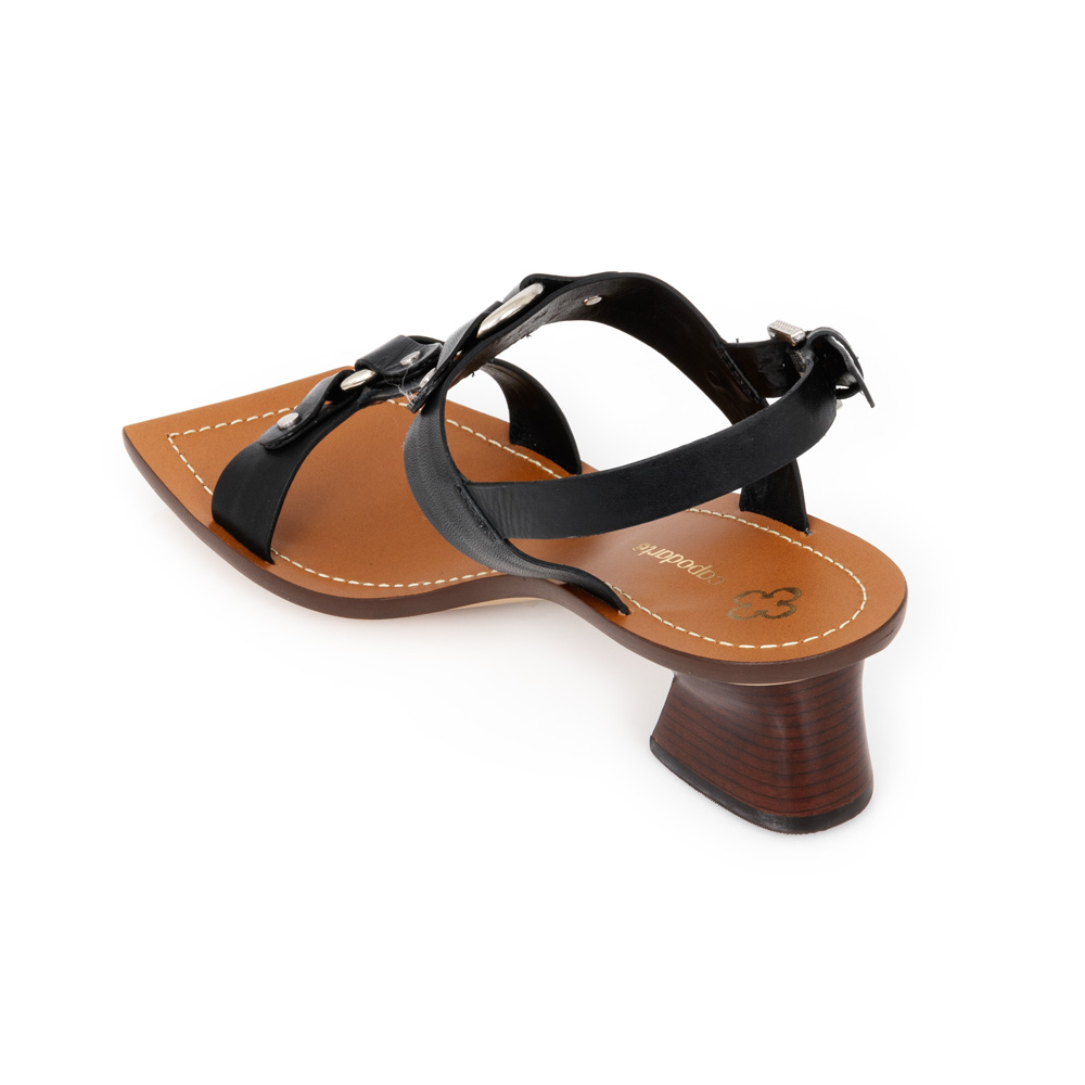 SAND&Aacute;LIA PRETA SALTO M&Eacute;DIO BICO QUADRADO image number 2