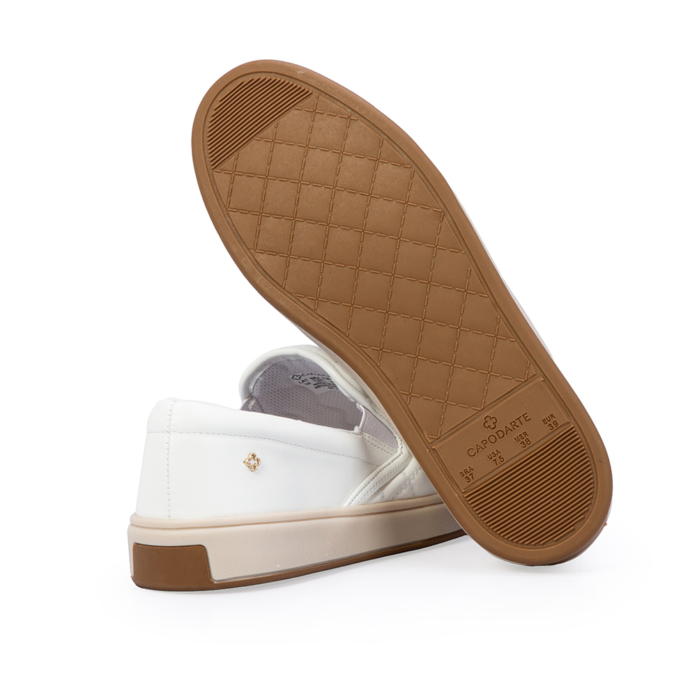 T&Ecirc;NIS SLIP ON BRANCO MATELASS&Ecirc; FEMININO image number 3