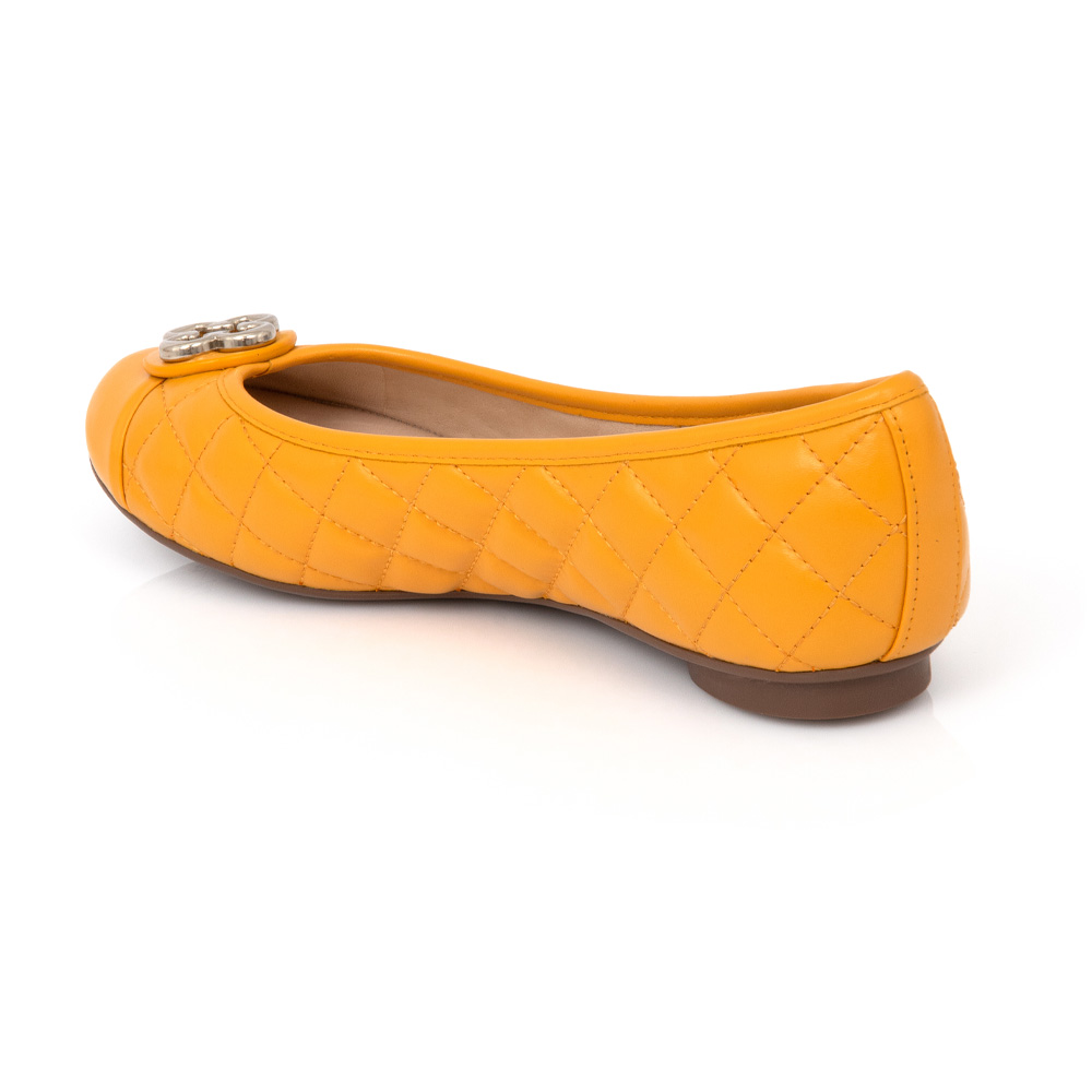 SAPATILHA CATHERINE VINTAGE DE COURO AMARELO DAMASCO MATELASSÊ image number 2