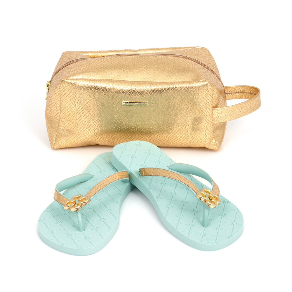 KIT CHINELO ACQUA MONOGRAMA + NECESSAIRE DOURADA image number 2