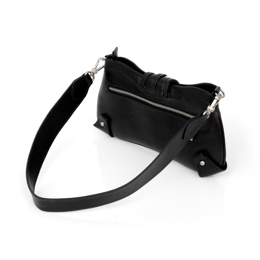 BOLSA BAGUETE PRETA DE COURO image number 1