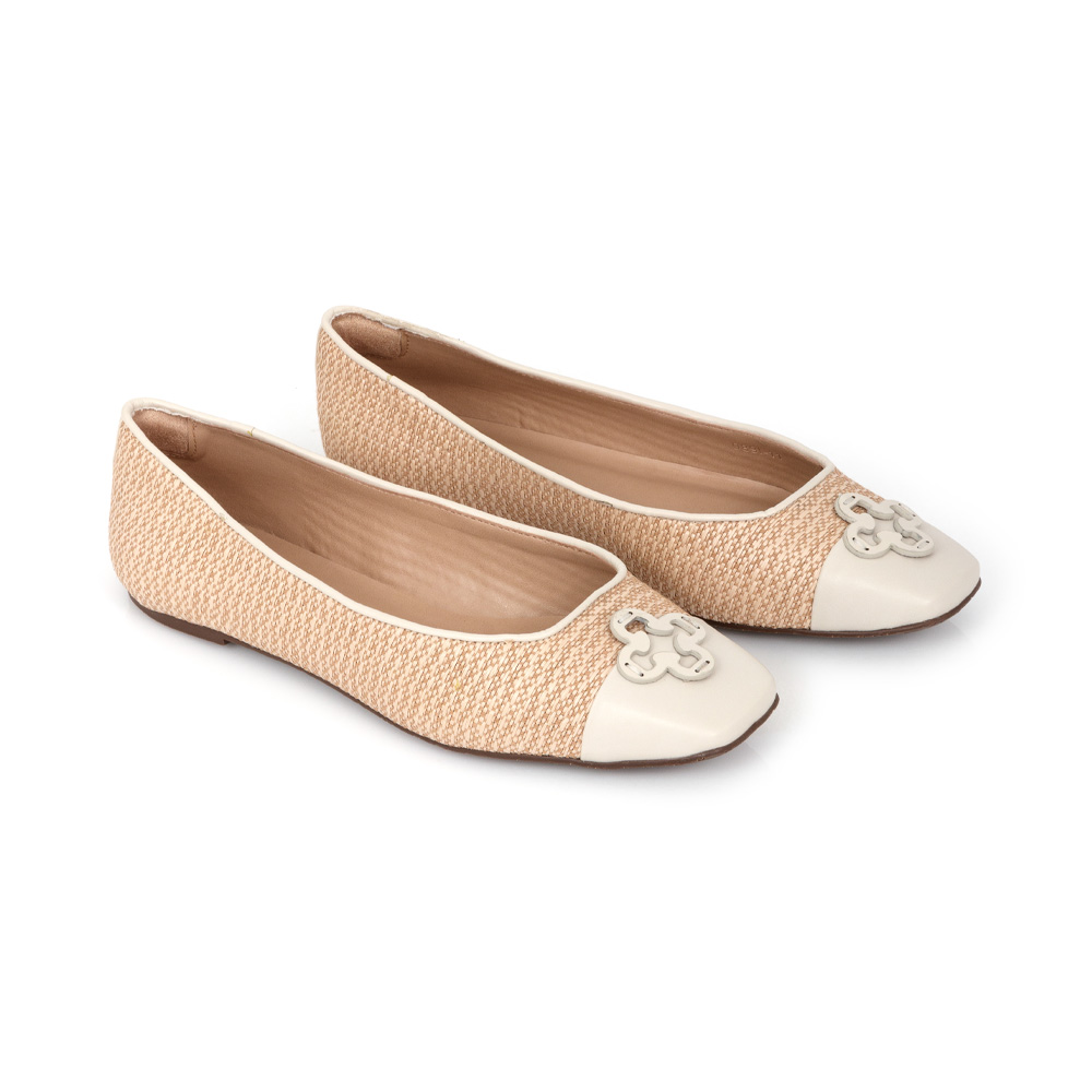 SAPATILHA BICO QUADRADO BEGE R&Aacute;FIA image number 1