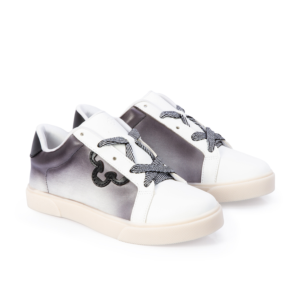 T&Ecirc;NIS INFANTIL BRANCO E PRETO AMARRA&Ccedil;&Atilde;O image number 1