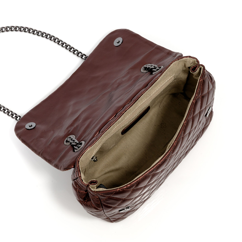 BOLSA OLÍVIA SHOULDER BAG MARROM DE COURO MATELASSÊ image number 4