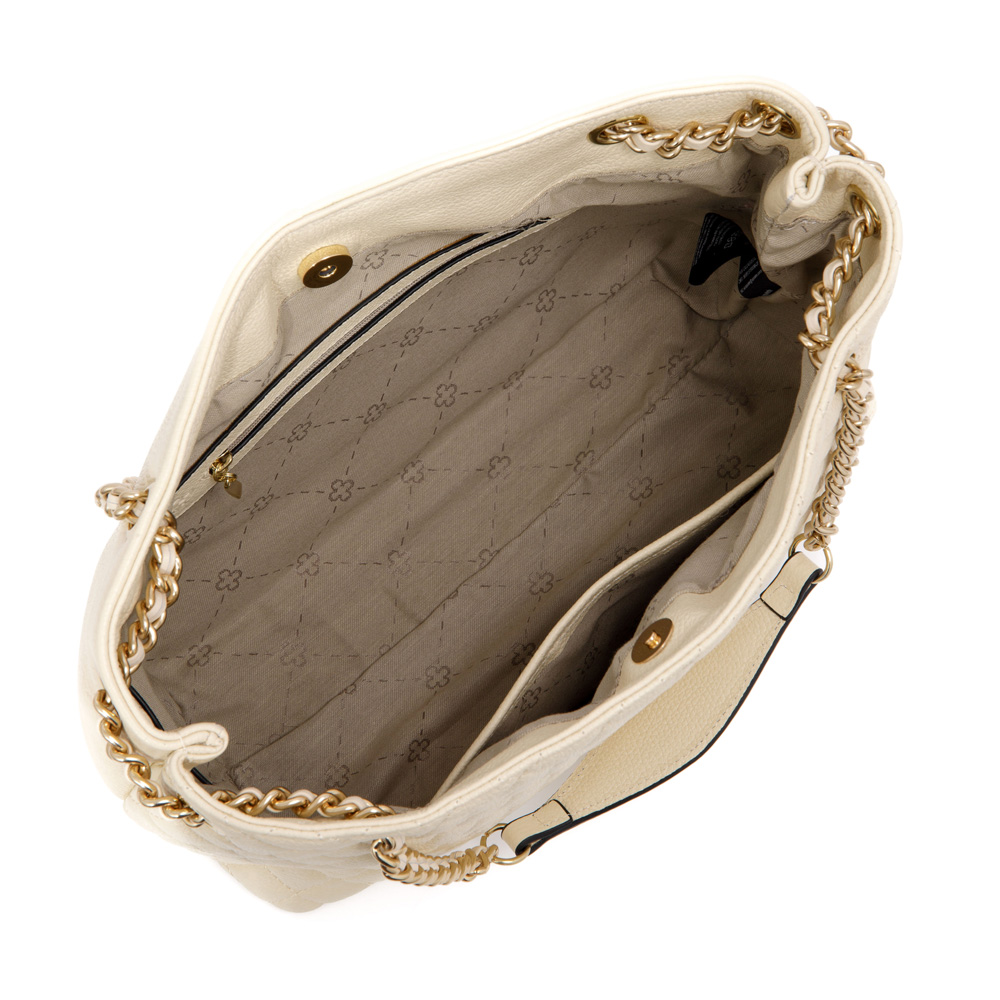 BOLSA M&Eacute;DIA BEGE DE COURO MATELASS&Ecirc; CARINA image number 4