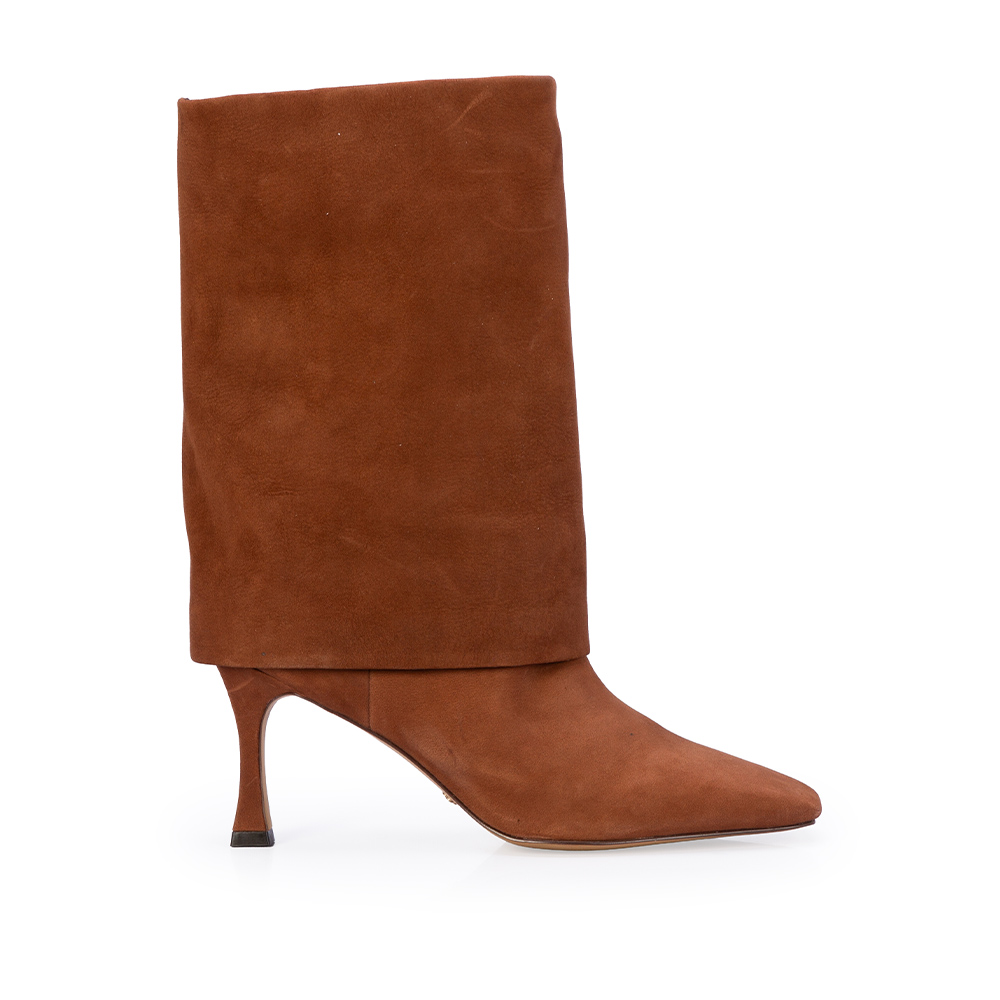 BOTA MOGNO SALTO ALTO FINO COURO SUEDE image number 0