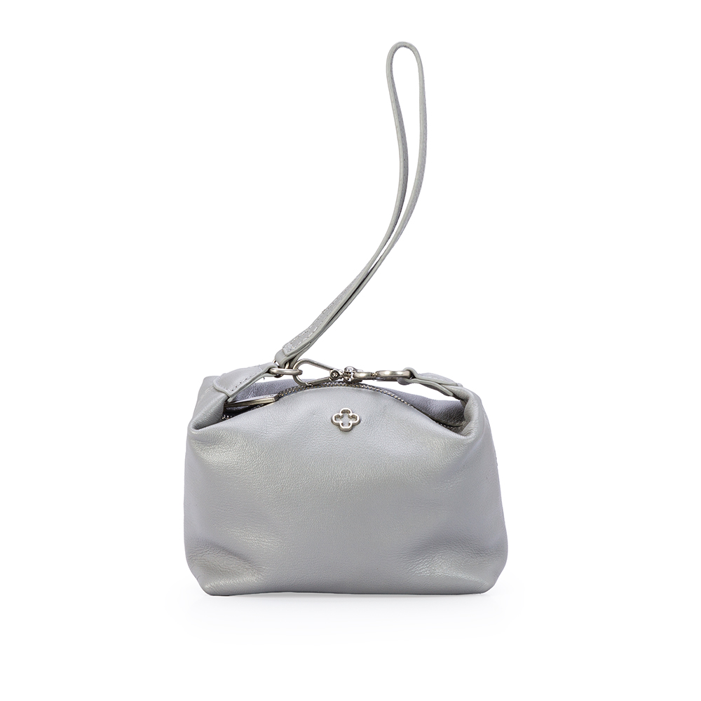 BOLSA PEQUENA CINZA CARBONO DE COURO CLUTCH image number 3