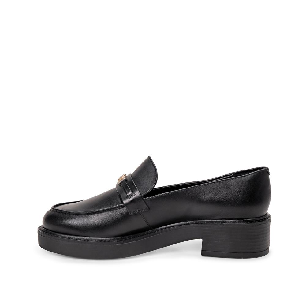 LOAFER MOCASSIM PRETO DE COURO image number 2
