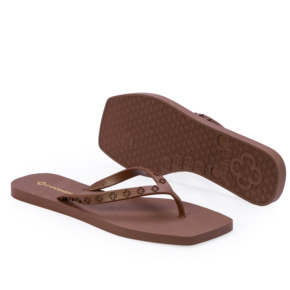 KIT CHINELO DE DEDO MARROM  + VISEIRA MONOGRAMA image number 3