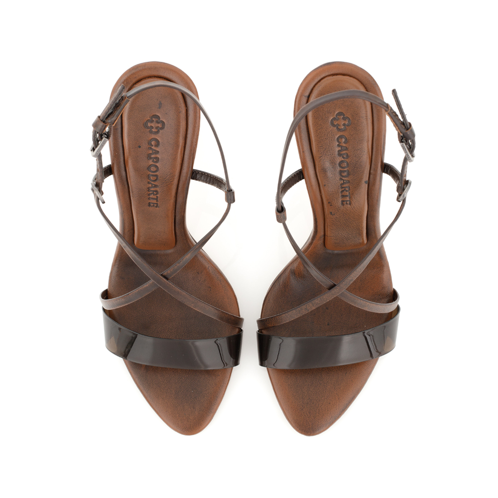 SAND&Aacute;LIA COURO SALTO ALTO MARROM TIRA VINIL image number 4