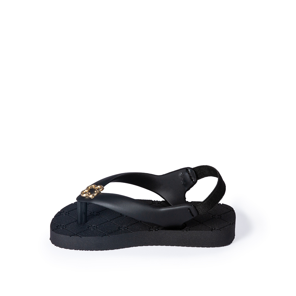 CHINELO BEBÊ COM ELÁSTICO PRETO MONOGRAMA image number 2
