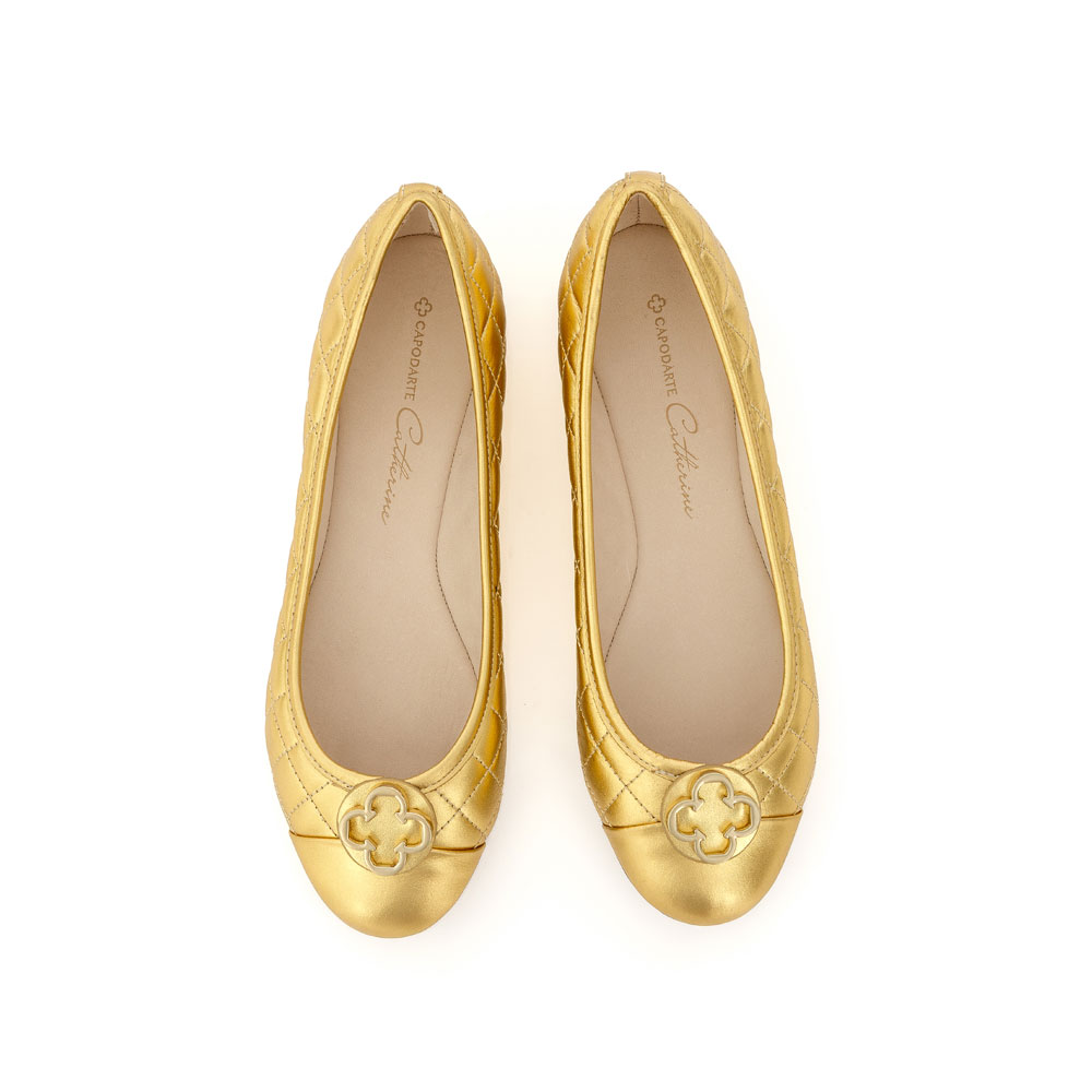 SAPATILHA CATHERINE COURO DOURADA METALIZADA MATELASS&Ecirc; image number 4