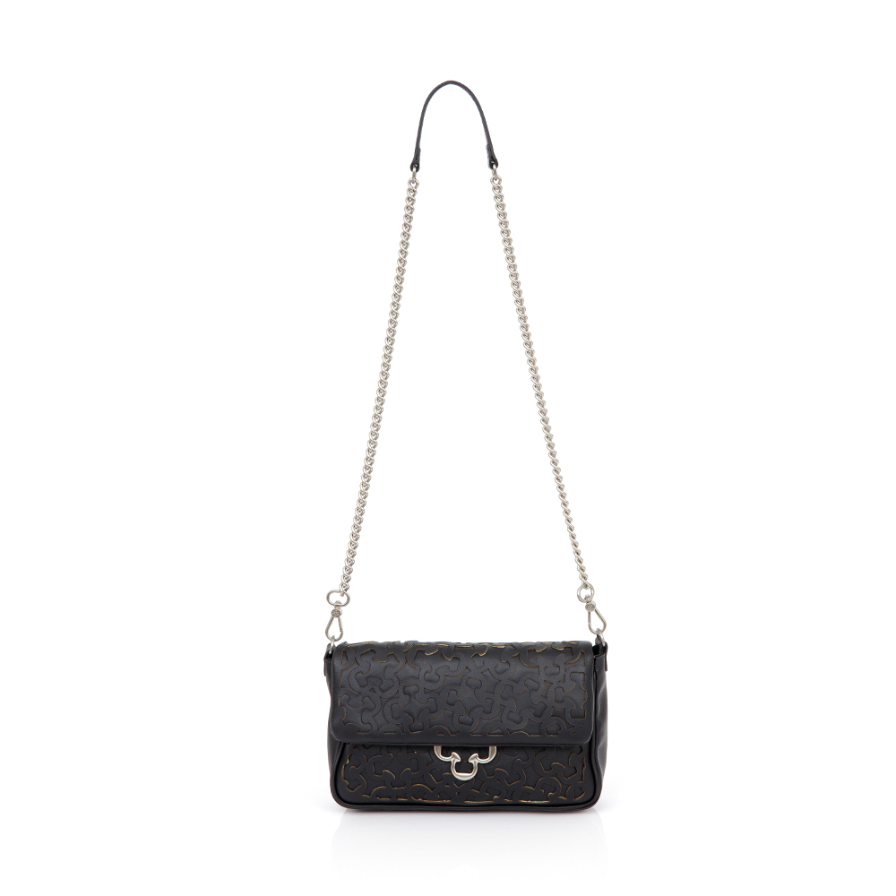 BOLSA PRETA COURO SHOULDER ALÇA CORRENTE image number 3