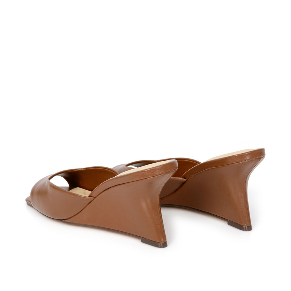 MULE SALTO ANABELA CARAMELO DE COURO MOGNO image number 4