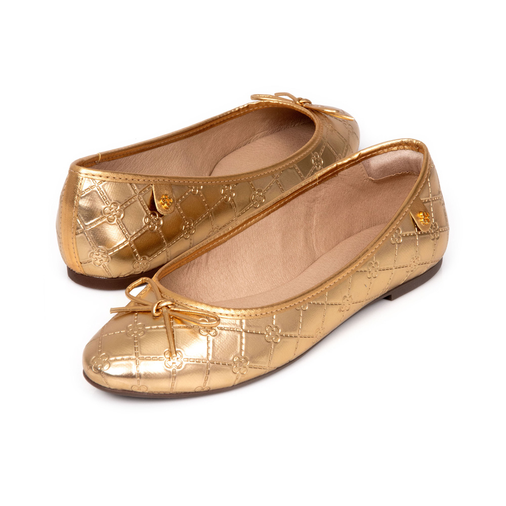 SAPATILHA DOURADA METALIZADA MONOGRAMA LA&Ccedil;O image number 4