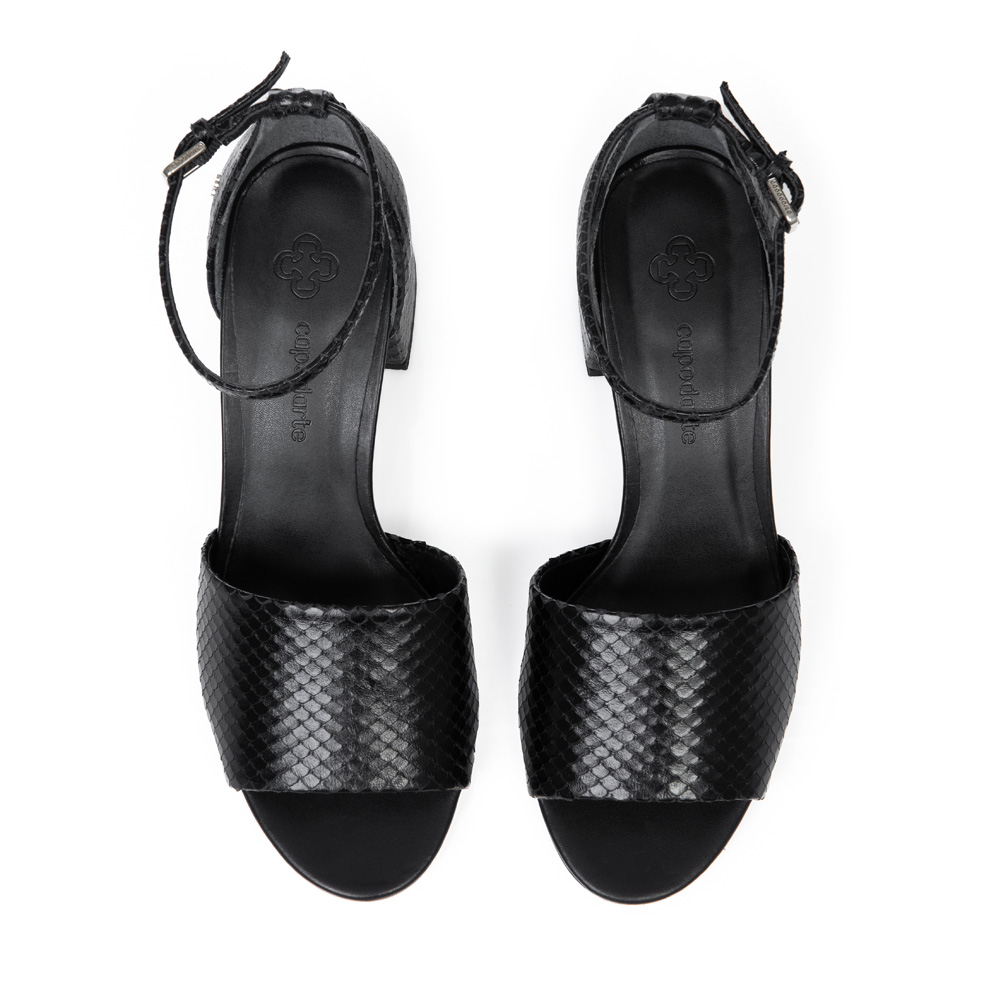 SANDÁLIA SALTO BLOCO PRETA DE COURO image number 4