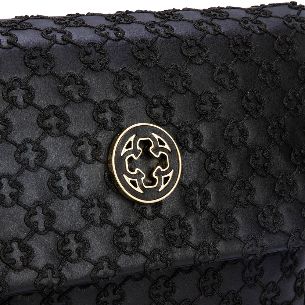 BOLSA PRETA DE COURO MONOGRAMA BORDADO image number 3