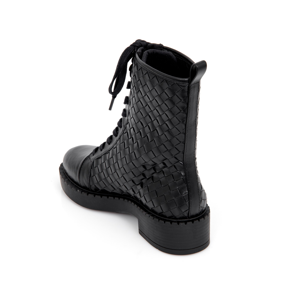 BOTA COTURNO PRETA COURO TRESSÊ image number 2