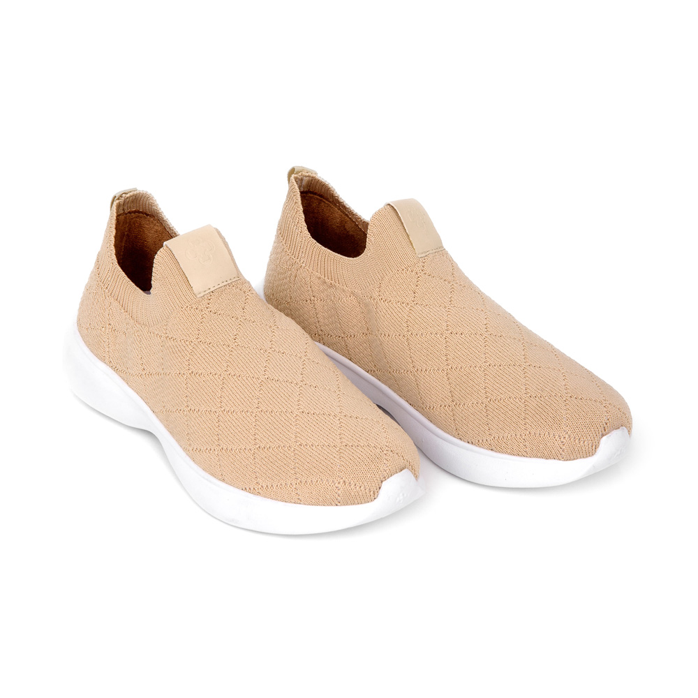 TÊNIS SLIP ON KNIT MATELASSÊ BEGE RÁFIA FEMININO image number 1