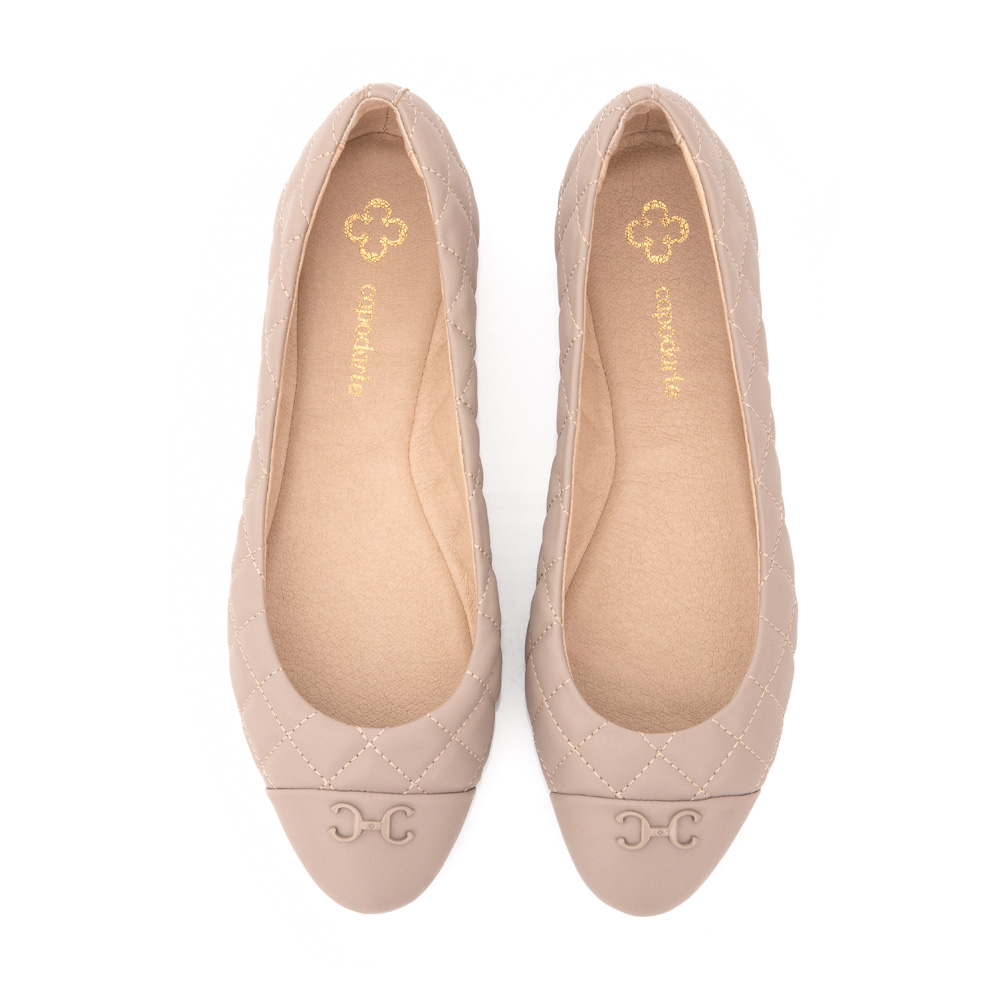 SAPATILHA BEGE OSTRA MATELASSÊ image number 4