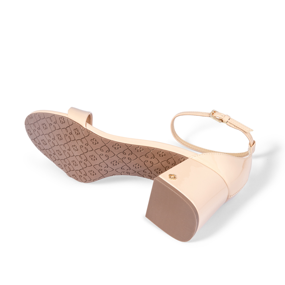 SAND&Aacute;LIA SALTO BLOCO NUDE SEDA COM TIRA VERNIZ image number 4