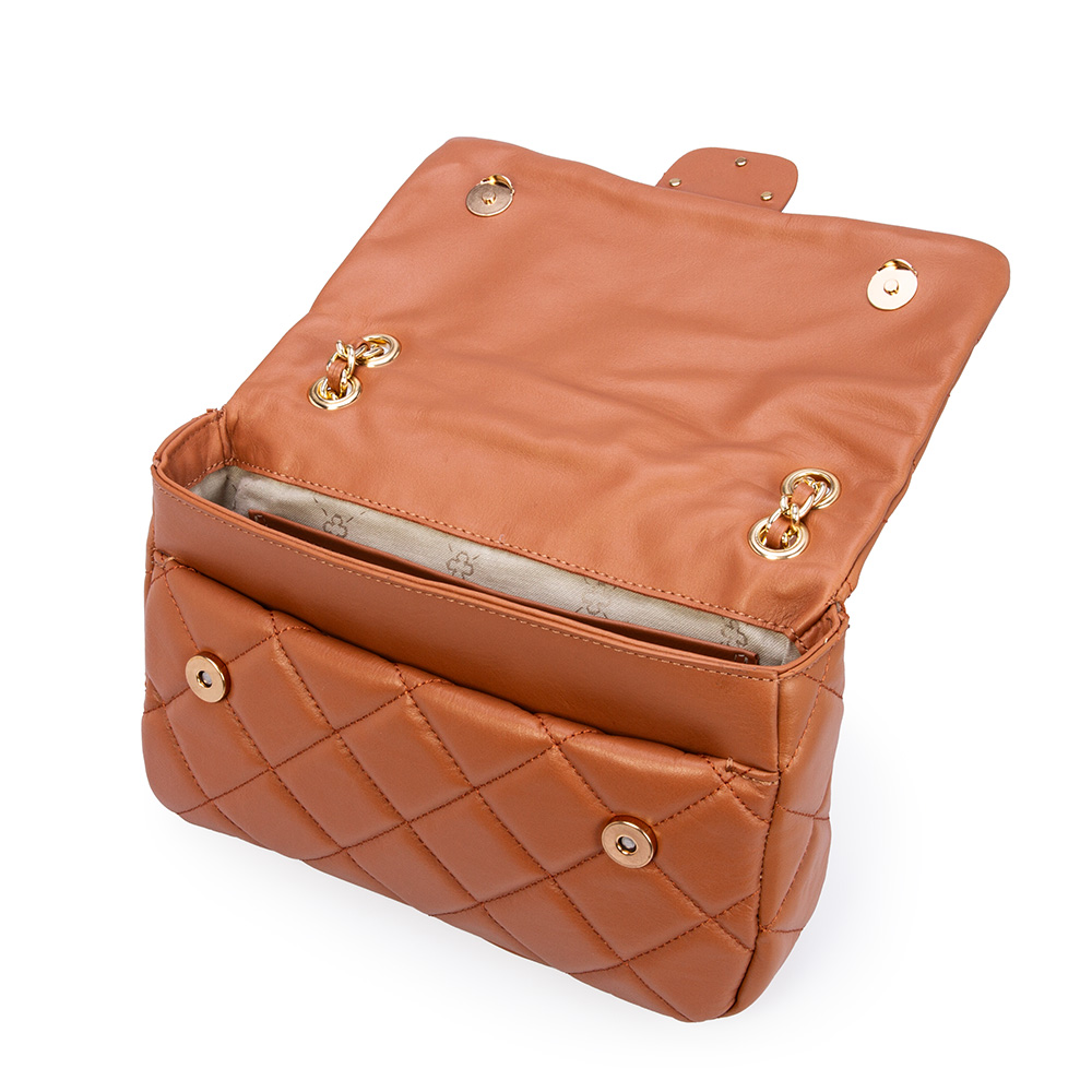 BOLSA CARAMELO DE COURO MATELASS&Ecirc; AL&Ccedil;A CORRENTE image number 4