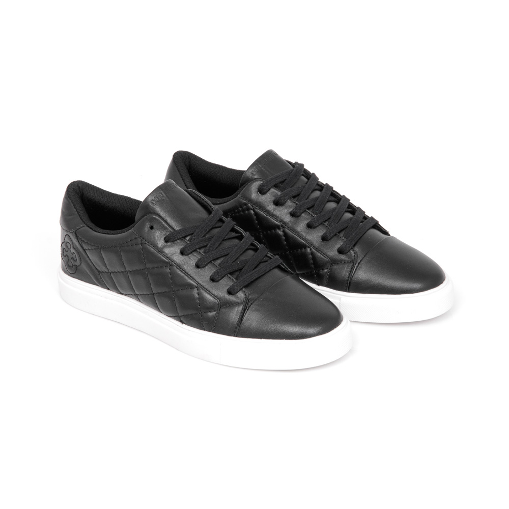 TÊNIS FEMININO PRETO DE COURO MATELASSÊ AMARRAÇÃO image number 1