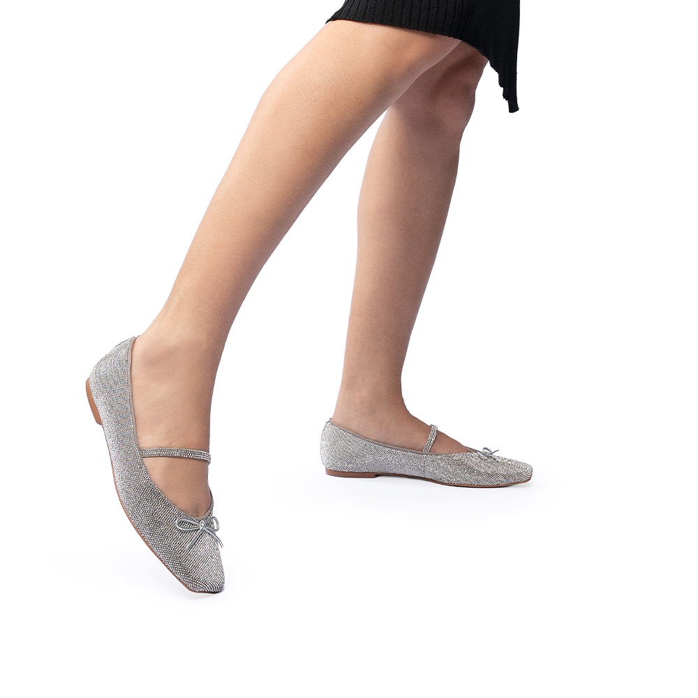 SAPATILHA BICO QUADRADO DE COURO PRATEADA image number 1