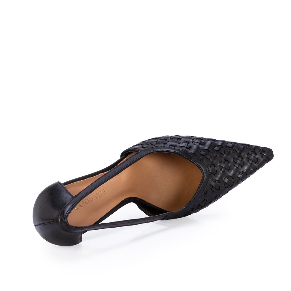 SCARPIN SALTO M&Eacute;DIO PRETO DE COURO TRESS&Ecirc; image number 4