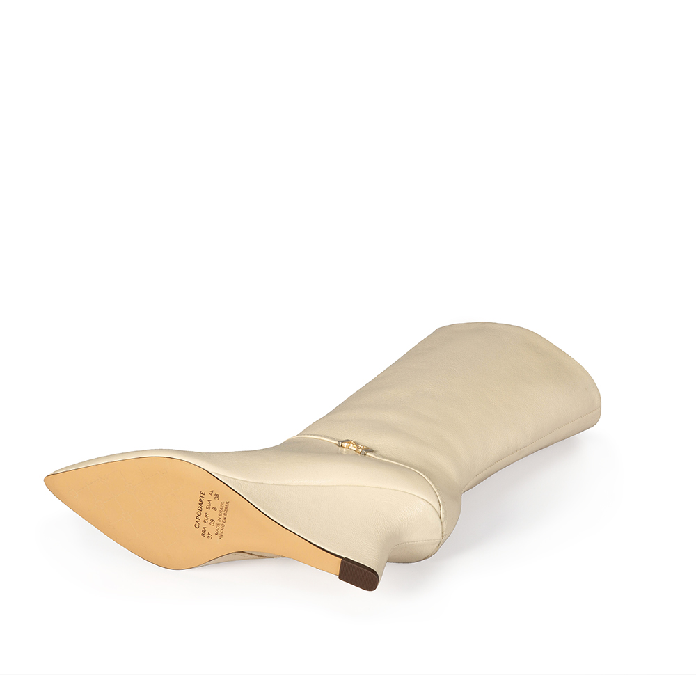 BOTA CANO M&Eacute;DIO DE COURO BEGE VANILLA SALTO ANABELA image number 4