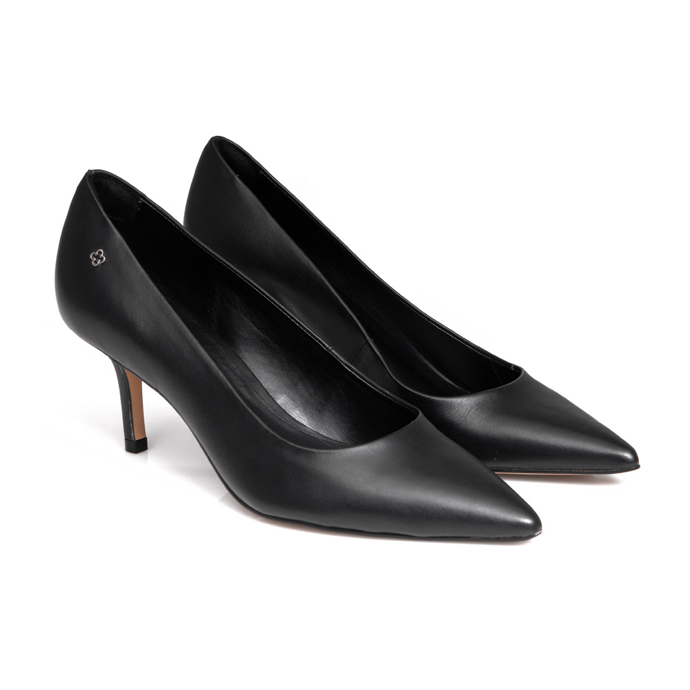 SCARPIN PRETO SALTO FINO DE COURO image number 1