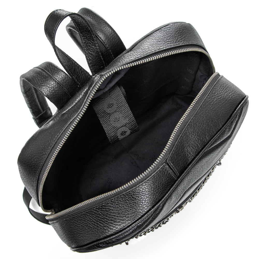 MOCHILA FEMININA DE COURO PRETA DETALHE CORRENTE image number 3