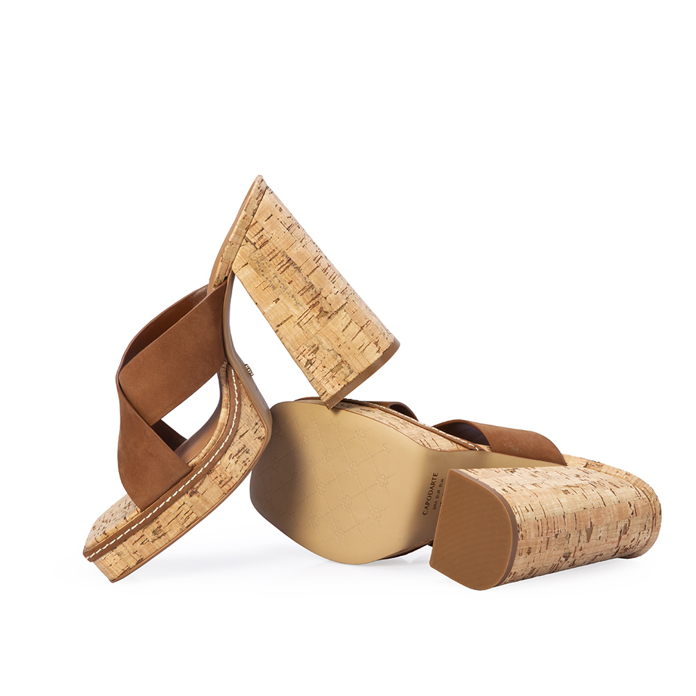 MULE SALTO ALTO MARROM COURO NOBUCK image number 3