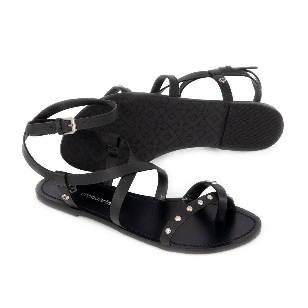 SAND&Aacute;LIA RASTEIRA COURO PRETA TACHAS image number 3