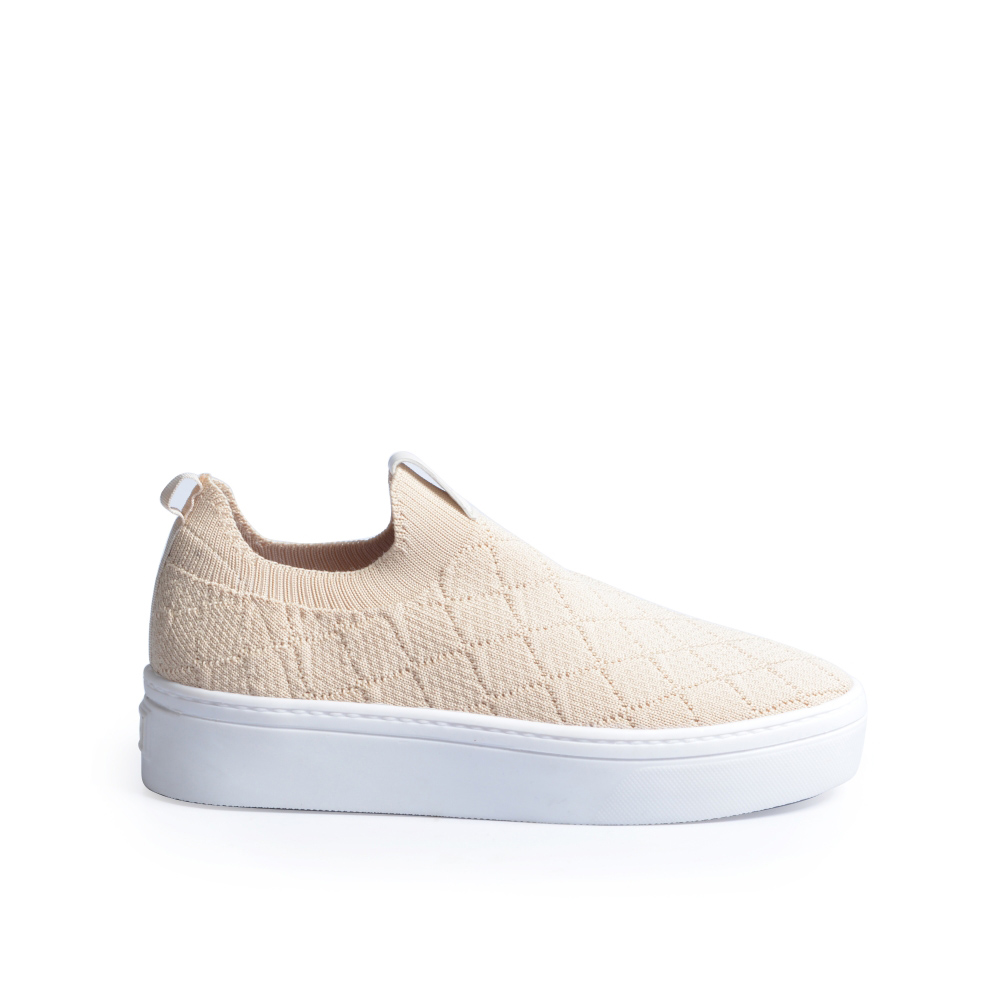 T&Ecirc;NIS FEMININO SLIP ON KNIT MATELASS&Ecirc; BEGE R&Aacute;FIA image number 0