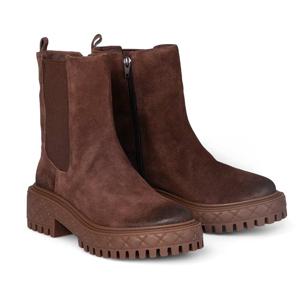BOTA CANO M&Eacute;DIO MARROM CAMUR&Ccedil;A SUEDE image number 1
