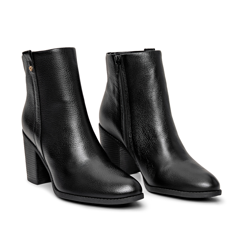 BOTA SALTO ALTO PRETA DE COURO image number 4